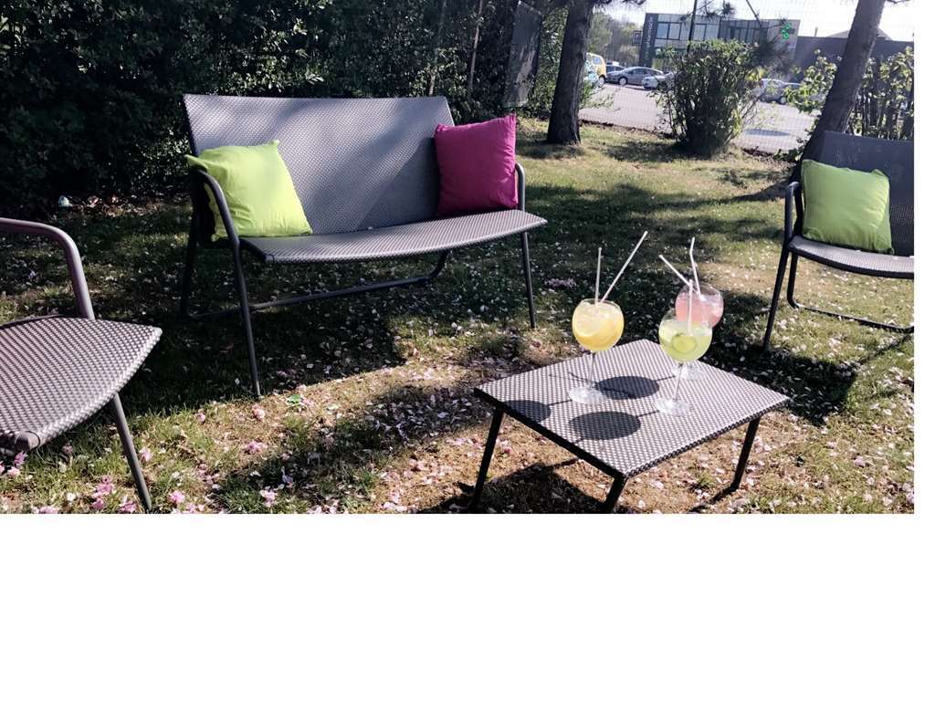 Hotel Campanile Saint-Avold Udogodnienia zdjęcie