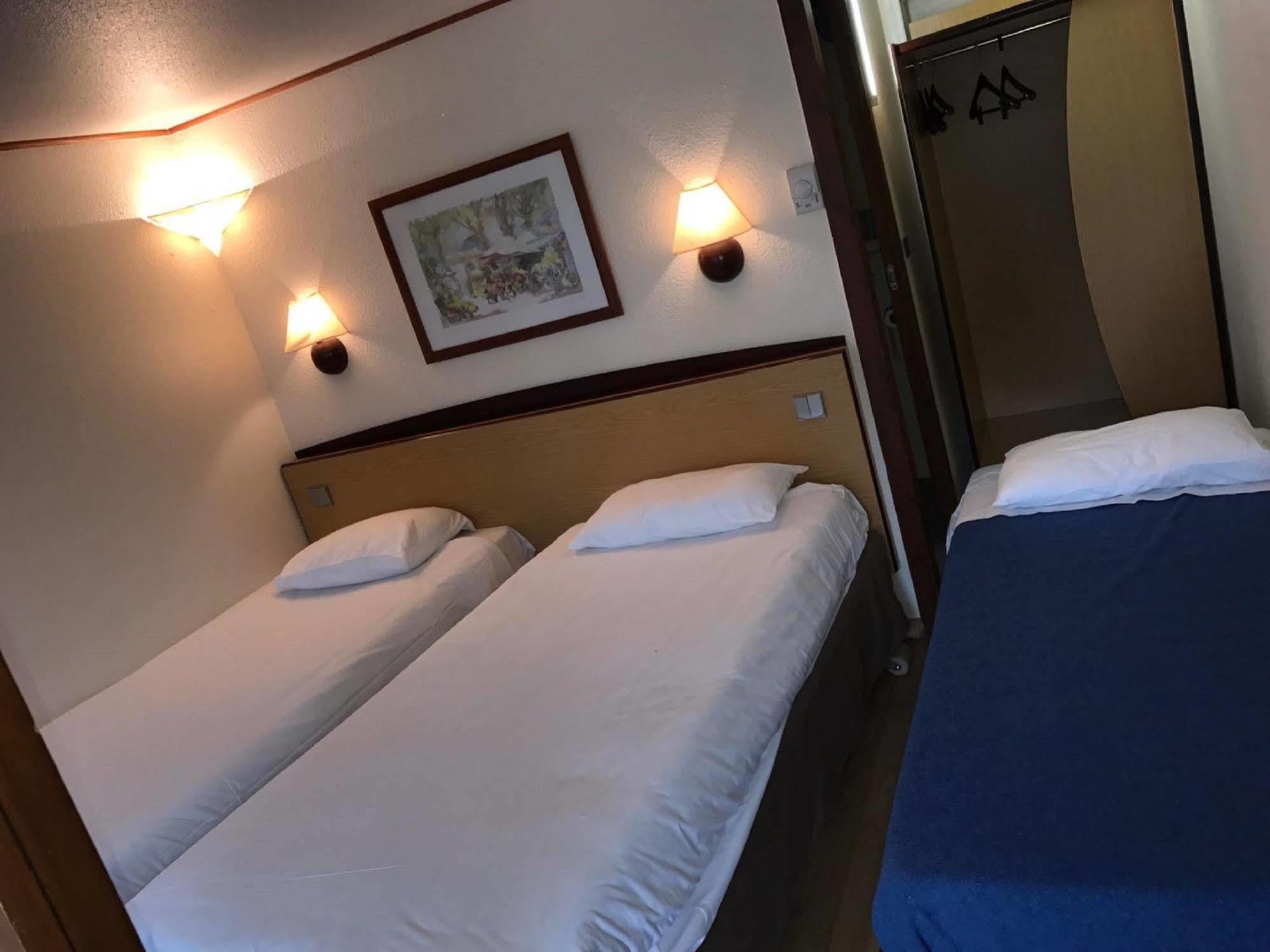 Hotel Campanile Saint-Avold Zewnętrze zdjęcie